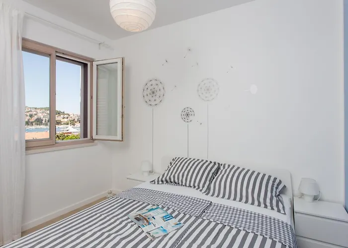 Apartments Villa Karmen