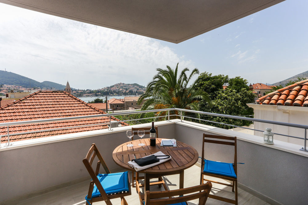 Karmen Apartament