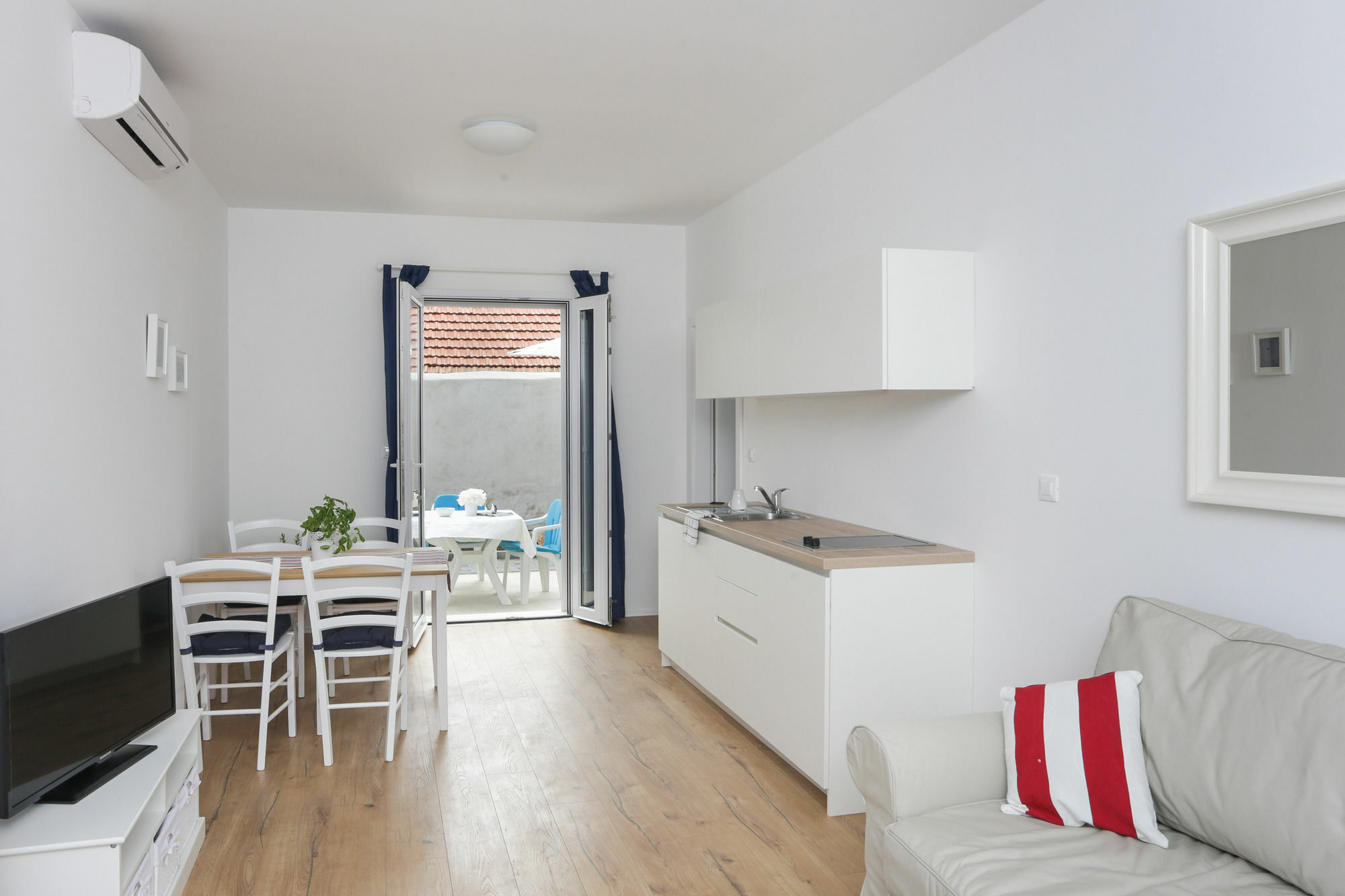 Apartament Karmen